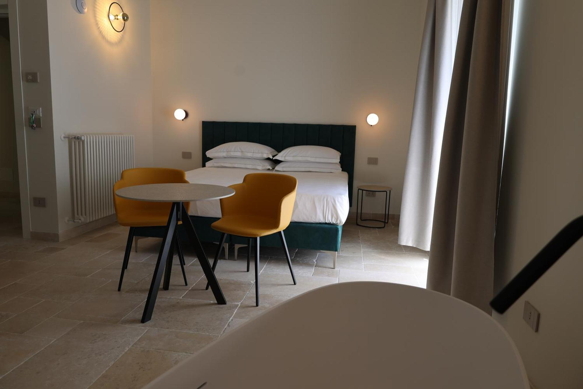 Suites Dimora Garibaldi Peschici Exteriör bild