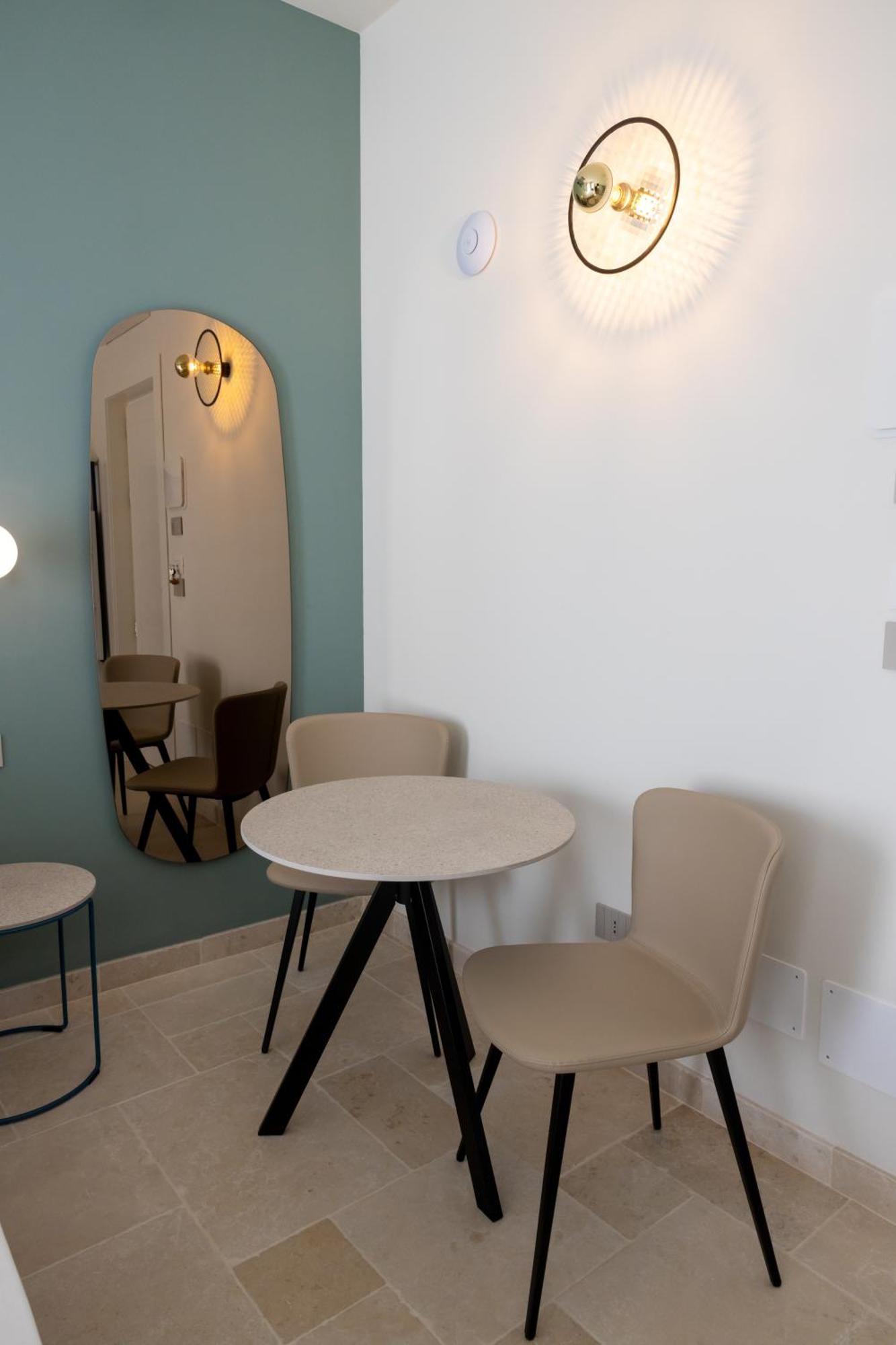 Suites Dimora Garibaldi Peschici Exteriör bild
